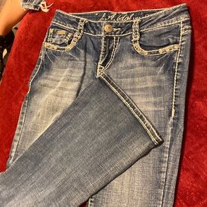 SIZE 7!! L.A. Idol low waist bootcut “bling jeans”